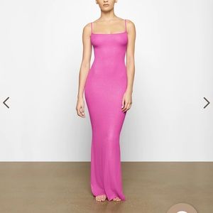 SKIMS SOFT LOUNGE SHIMMER LONG SLIP DRESS in fuchsia